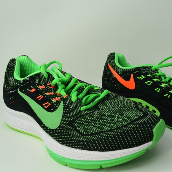 nike zoom structure 18